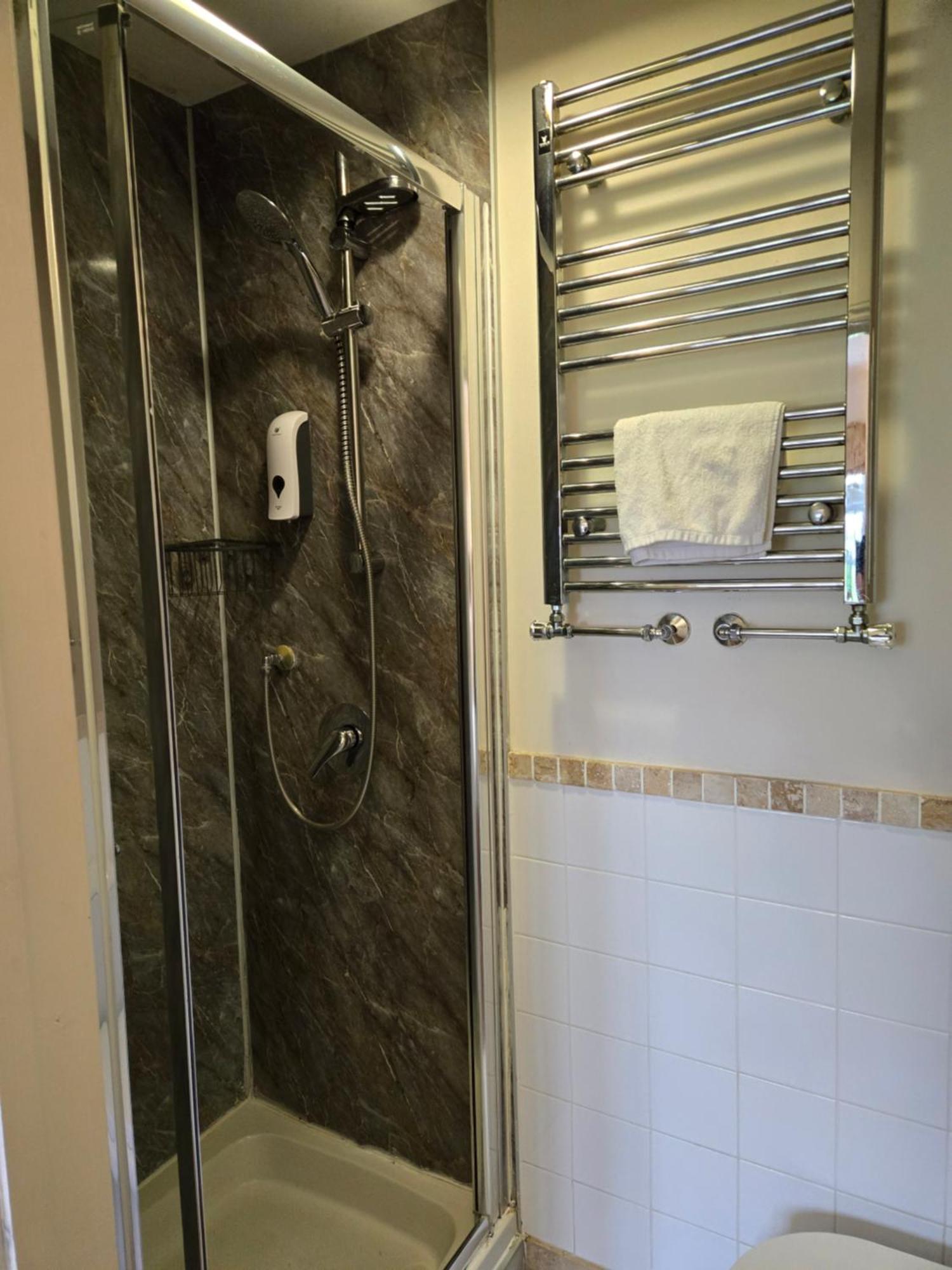 Wayside B&B Salhouse Bagian luar foto